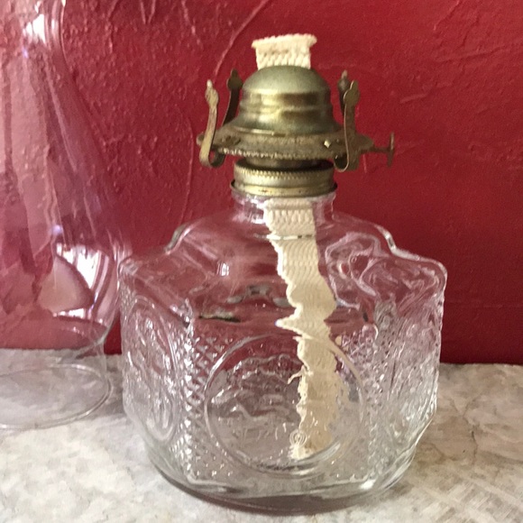 Lamplight Farms Horse and Buggy Accents Clear Glass Oil Lamp